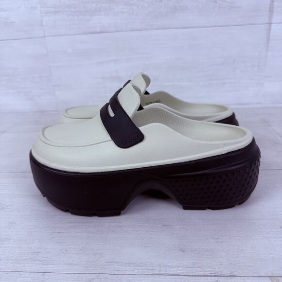 Crocs Stomp Loafers Womens 5 White Black Chunky Platform Y2K Slip On Waterproof - Picture 6 of 12